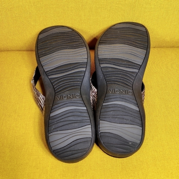 VIONIC Women's Rest Floriana Grey Snake Orthotic Flip Flop Thong Sandals Size 8 - Picture 8 of 9